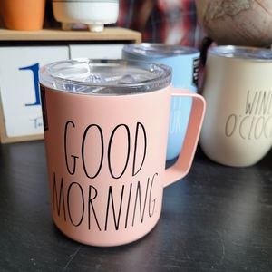 ⚡️🕰️ Rae Dunn insulated cup/mug
